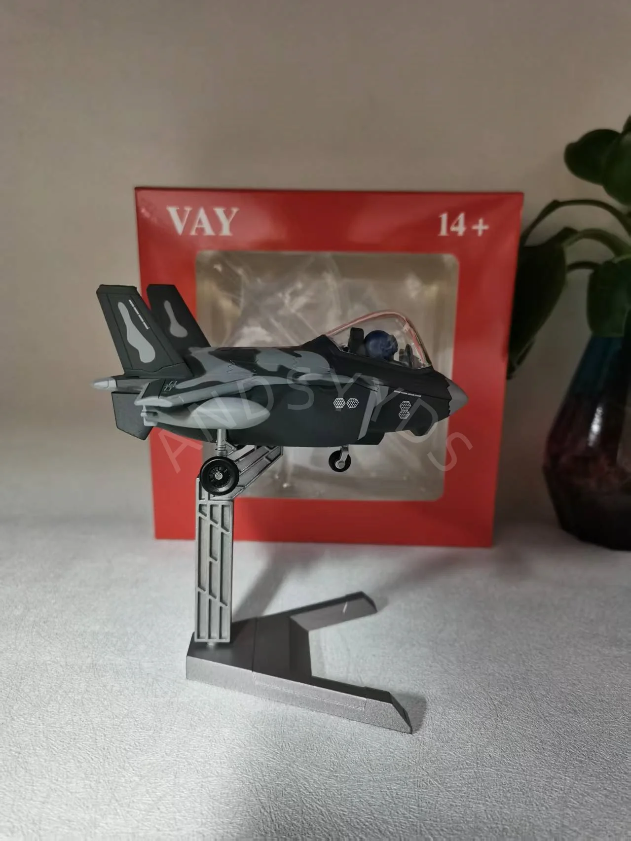 

airplane toy metal Q-version J-20 Multi Purpose Fighter Q Version diecast Aircraft Egg Plane Model Aircraft Simulation Model