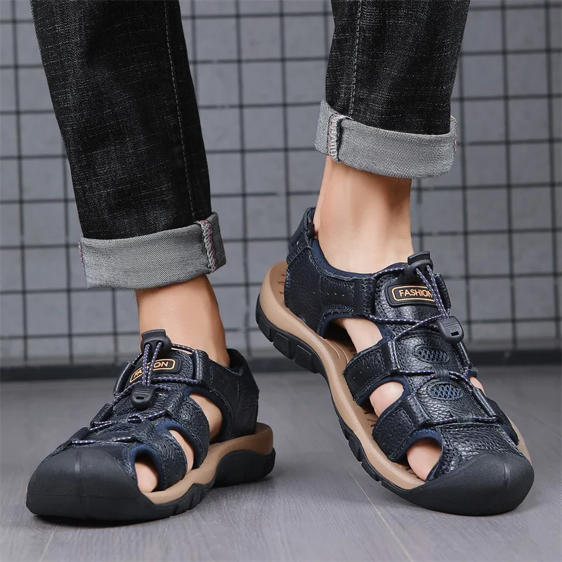 Leather men\'s sandals Summer new plus size men\'s sandals Fashion casual outdoor beach slippers Breathable wading shoes