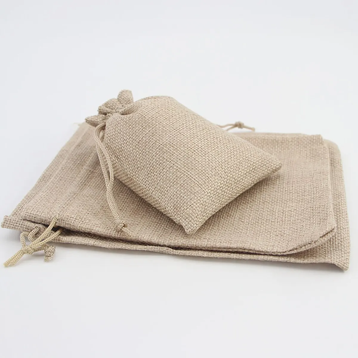 15-50 Cotton and Hemp Bundle Pocket Gift Bag for Children\'s Day Gift Packaging Bag DIY Candy Wedding Product Packaging