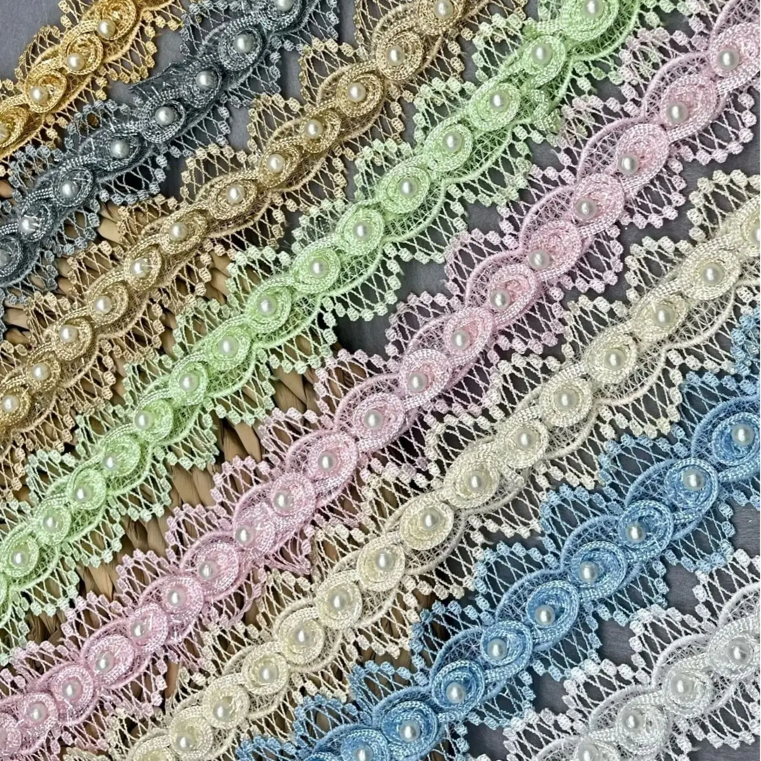 

1 Yard Chiffon Colour Pearl Lace Edge Trim Wedding Dress Ribbon Applique Embroidered Applique For Costume Hat DIY Sewing Craft