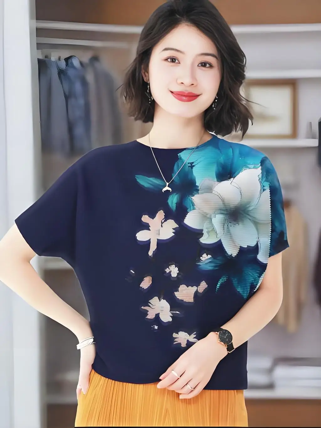Miyake 2025 Spring New Folded Fashion Bat Sleeve Plisse Xiaomi Commuter Pleated Elegant Atmospheric Printed Short Sleeve Top