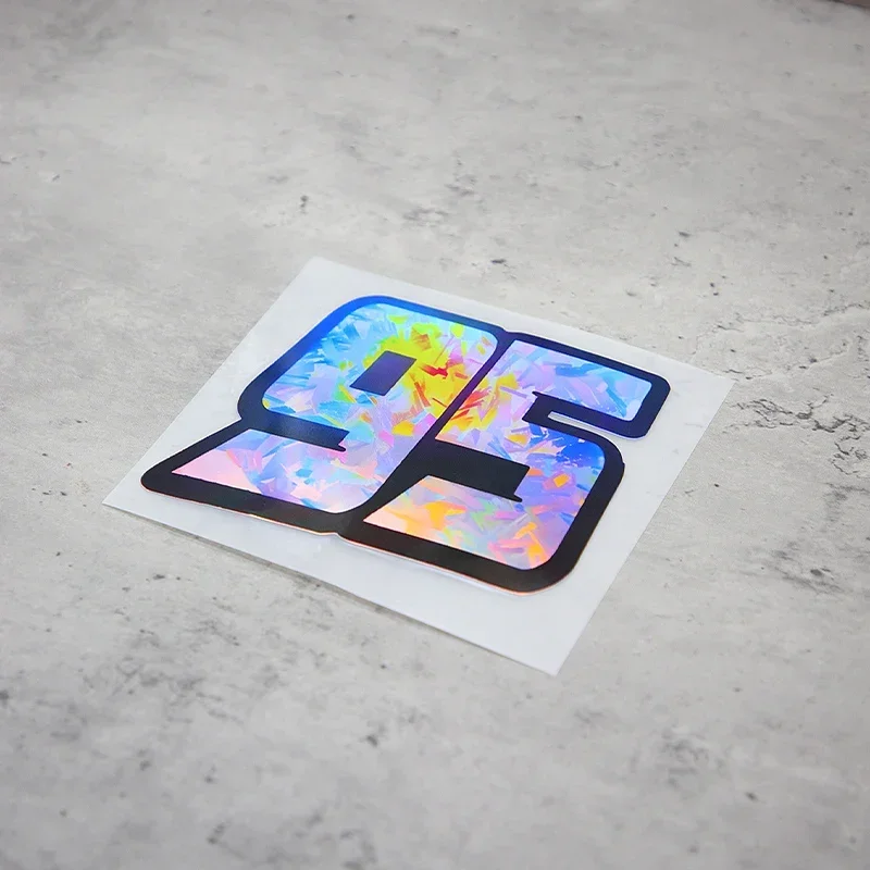 1 Buah Stiker Holografik Nomor 95 untuk Mobil dan Motor, Stiker Bergaya untuk Eksterior Otomotif, Paket Stiker Dekoratif Numerik Kendaraan yang Keren