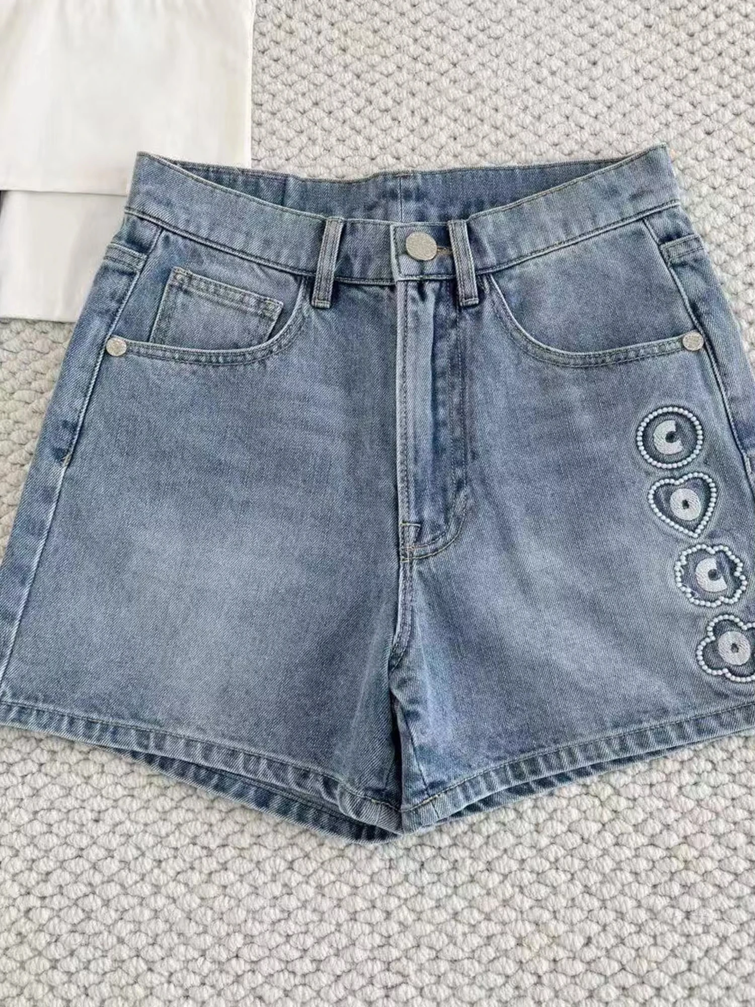 

Designer Brand Light Blue Denim Shorts, High Waist Straight Leg Jean Short with Embroidery Design for Women, Trendy Cute