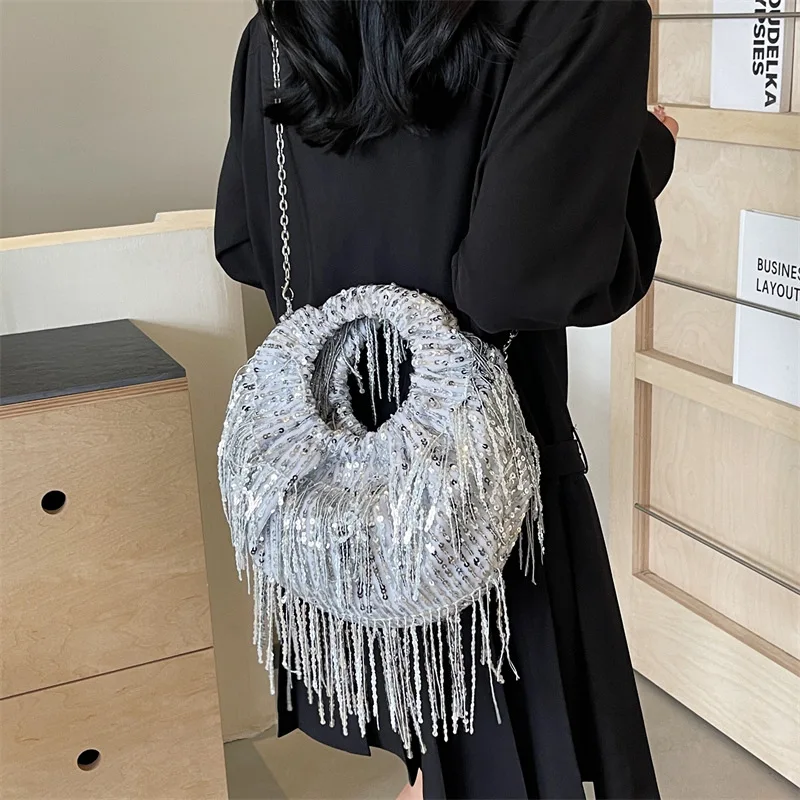 Borse borsa borsa da donna 2024 nuova borsa a tracolla nappa alla moda ins internet famosa borsa per gnocchi a tracolla con paillettes