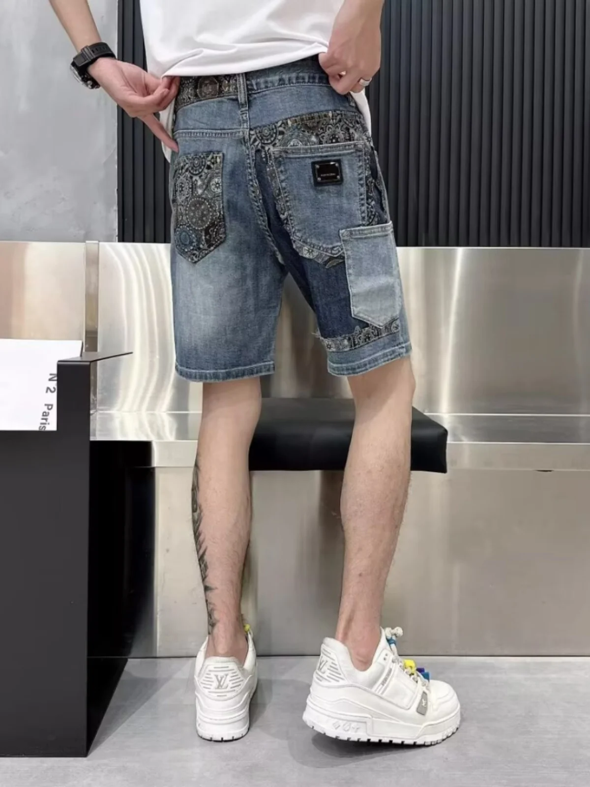 

Летние новые свободные мужские джинсы-шорты из денима, повседневные, прямые, с пэчворком, молодежные, модные, со средней посадкой