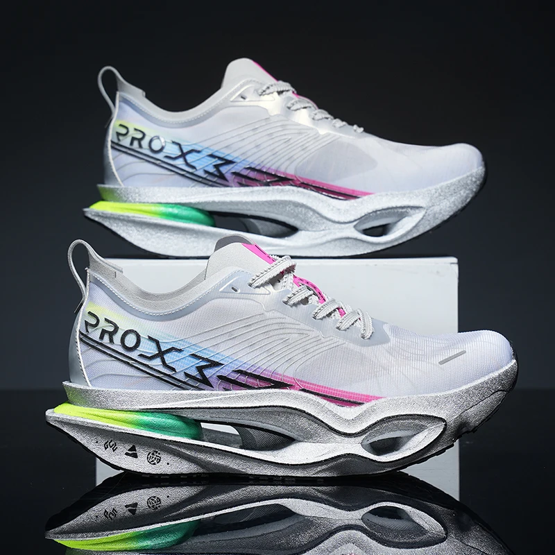Professional Racing Running Shoes for Men, High-Elastic Breathable Mesh Upper That Wicks Sweat and Prevents Foot Stuffiness, Carbon Plate Propulsion Technology for Cushioning and Rebound, Non-Slip and Wear-Resistant Outsole Suitable for Marathon Long-Distance Training Sports Shoes