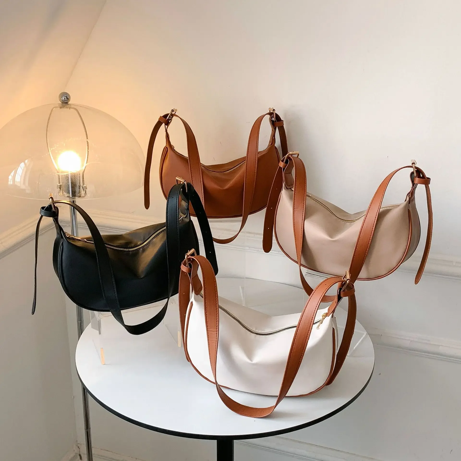 

Autumn Korean New Trendy Bag Single Shoulder Dumpling Bag Cross Shoulder Casual Underarm Bag