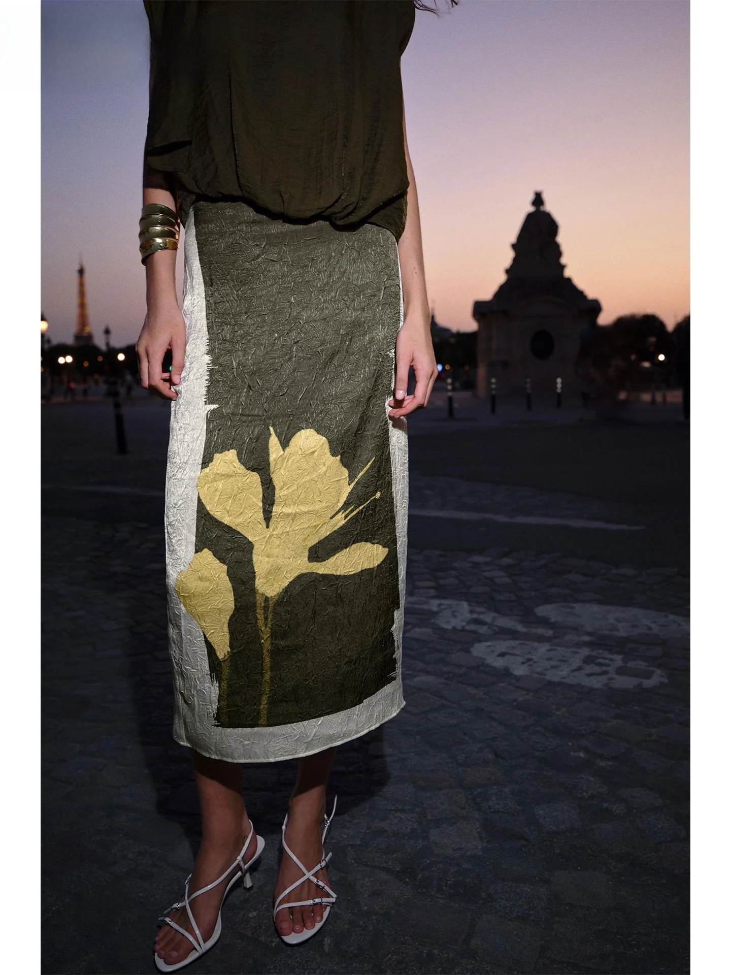 

Faionable High Waist Midi Skirt with Pleated Effect And Print ZAPRHA 2025 Autumn New Sle Casual Ladies Skirt