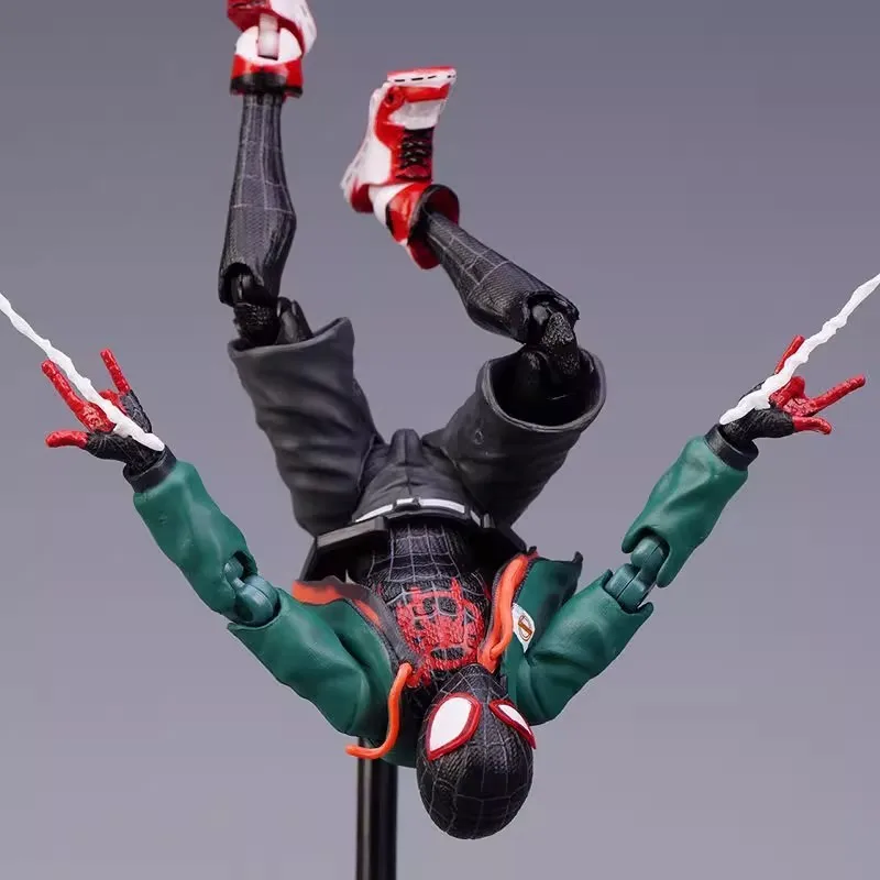 マーベルスパイダーマンの置物,スパイダーバースのおもちゃ,ピーターパーカーフィギュア,センチネルsv,マーベルアクションフィギュア