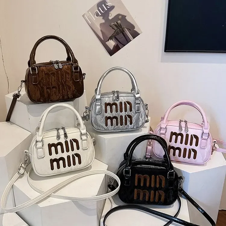  New Light Luxury Hand-held Letter Bag Women's Foreign Style One-shoulder Shell Bag Daily Commuting Contrast Crossbody Bag