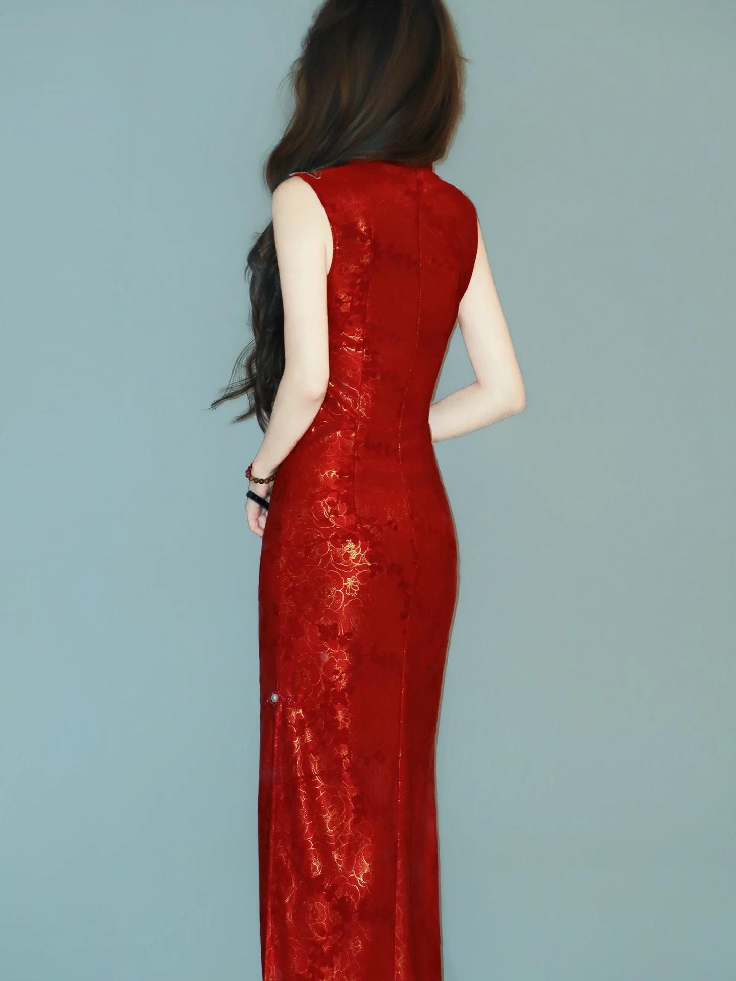 

Red Wedding Dress Chinese Style Engagement Party Dress Breathable Long Skirt without Sleeve High Slit for Bride