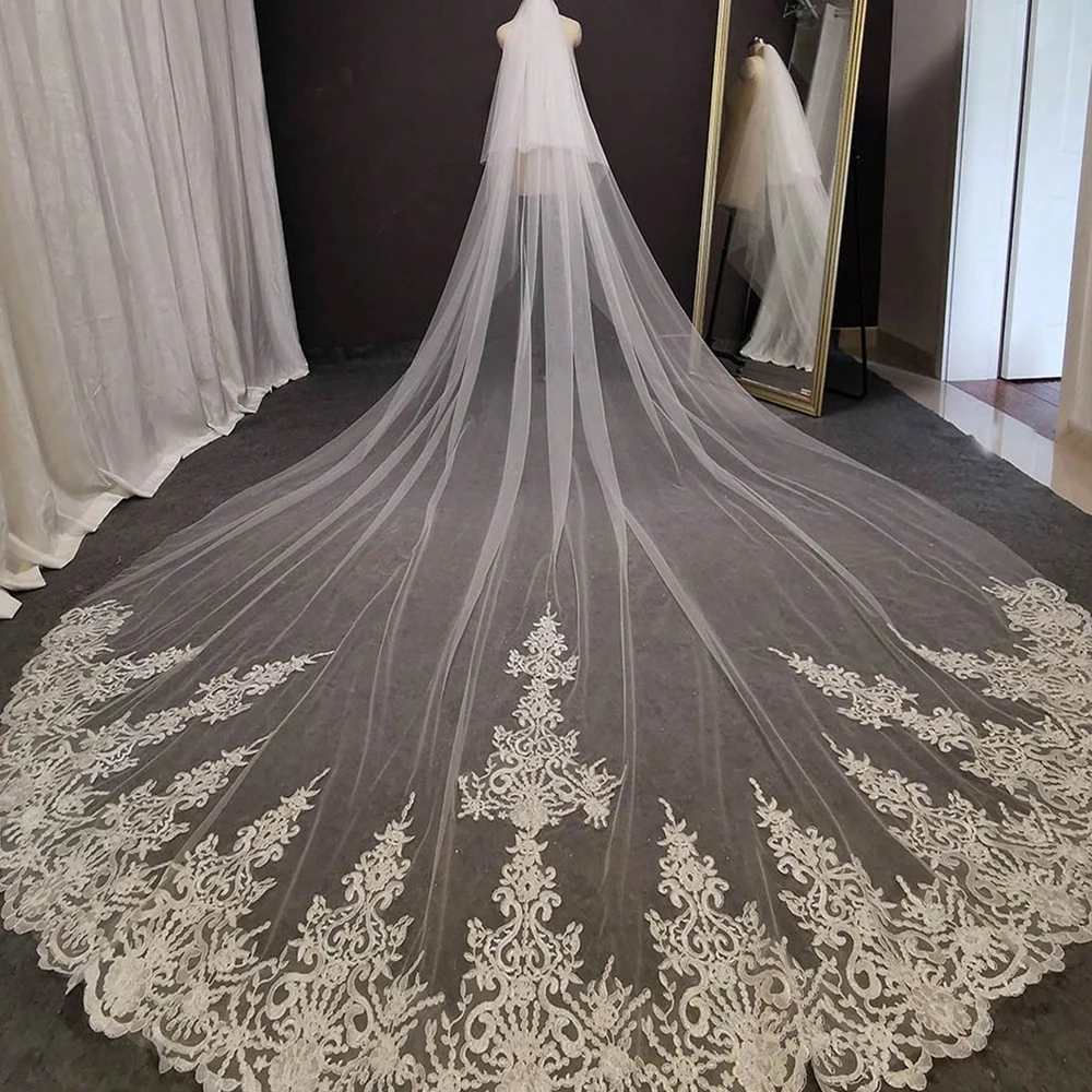 Customized Elegant 2 Tiers Long Lace Wedding Veil 3 Meters White Ivory Bridal Veil with Comb Blusher Bride Headpiece Accessories
