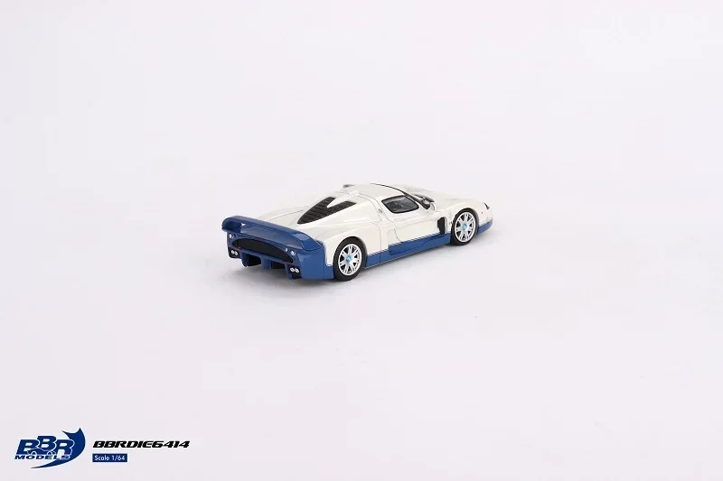 BBR 1:64 MC12 Stradale White Diecast Model Car