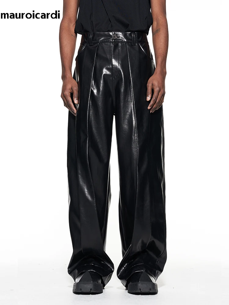 Mauroicardi Spring Autumn Long Loose Casual Baggy Black Shiny Reflective Patent Pu Leather Pants Men Wide Leg Trousers Fashions