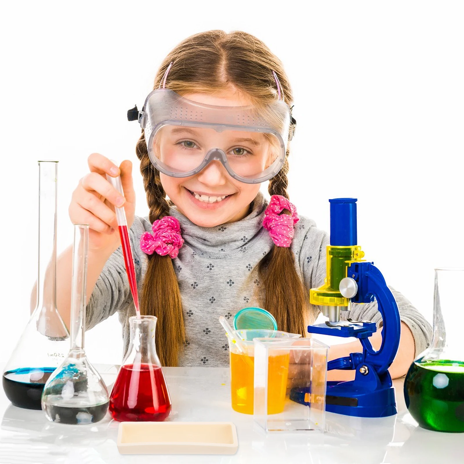 

Лабораторный корундовый тигель-полусфера из оксида алюминия для плавки образцов с слабо щелочной средой и высокой термостойкостью. Надежный.