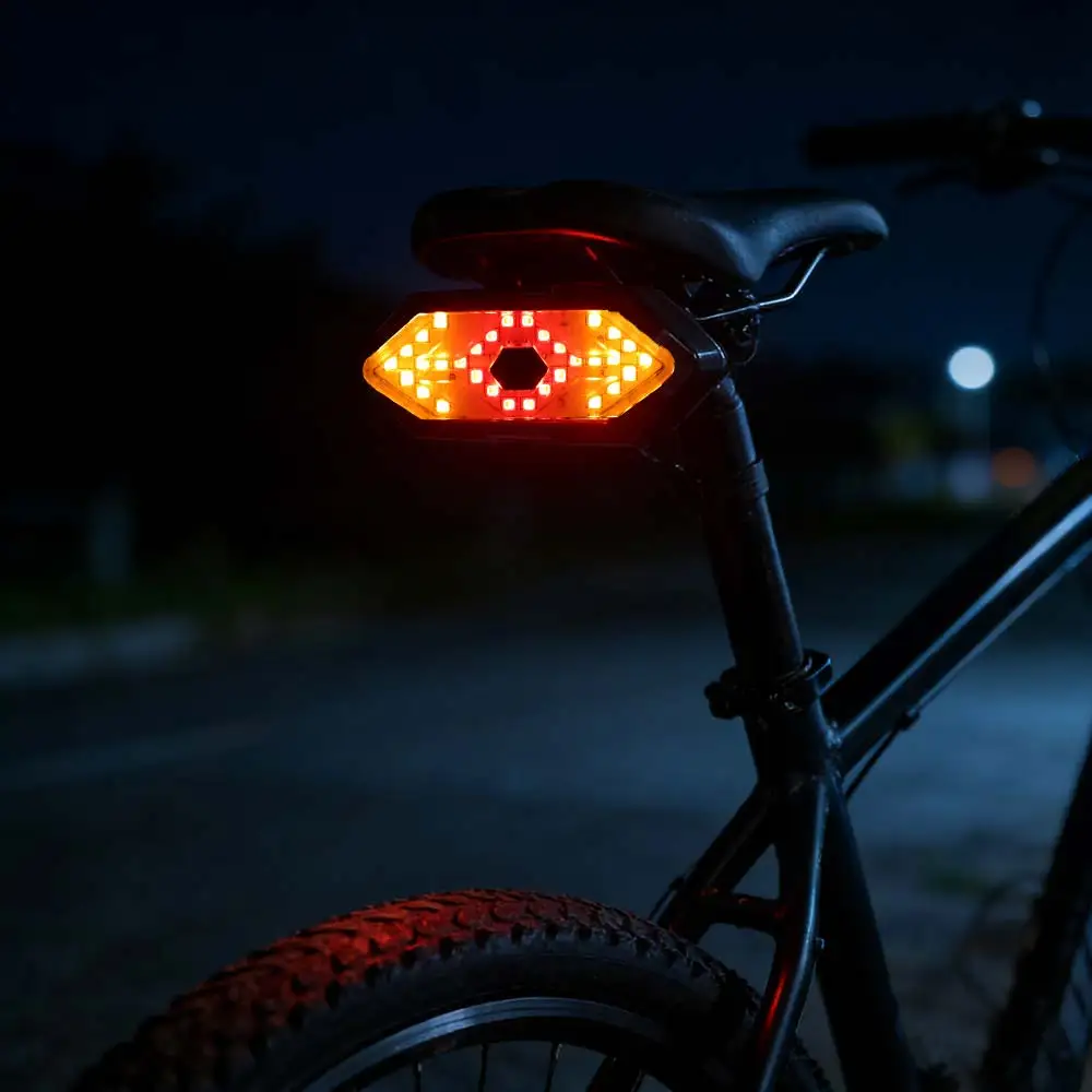 

Wireless Remote Control Bicycle Turn Signal Light Waterproof Rear Light Bike Tail Lights Turn Signal Function USB Rechargeable