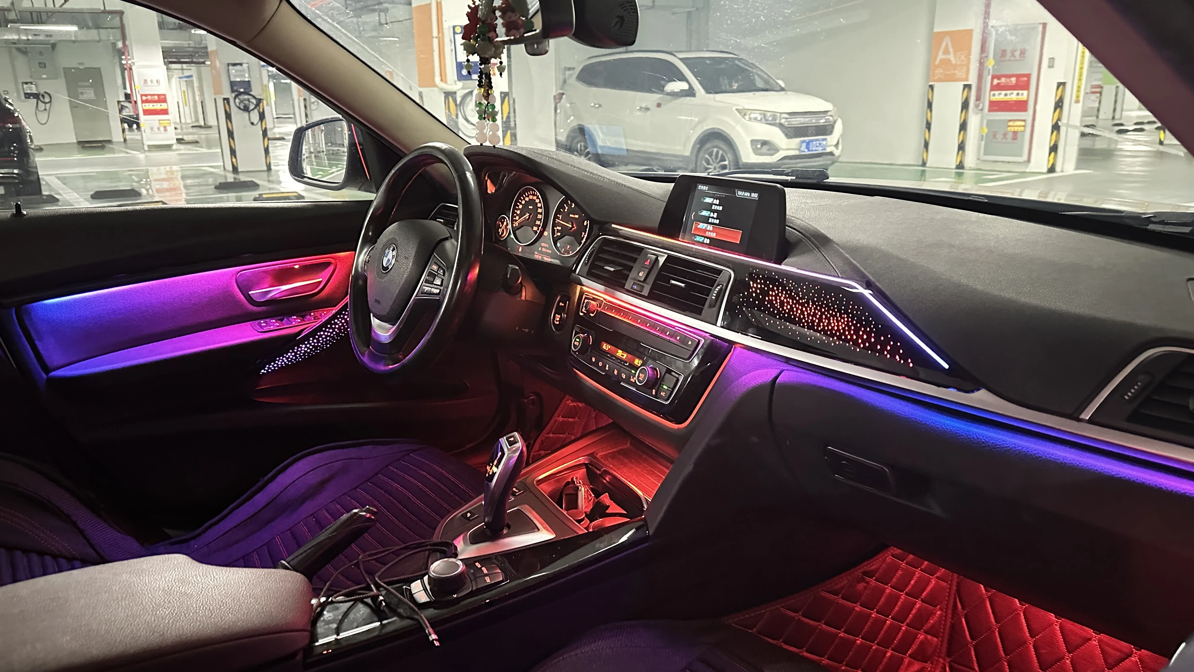 ICarsin 64 Warna Lampu Ambient Dinamis Star Upgrade Kit untuk BMW F30 F34 Seri 3 2014-2019 Aksesoris Pencahayaan LED Interior