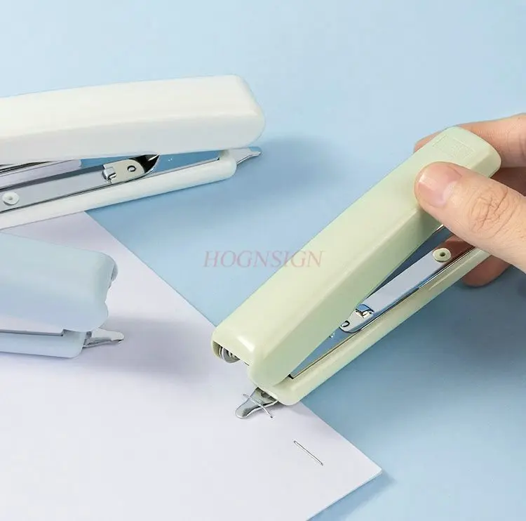 1pcs Stapler Small Stapler Book Binding Stationery Office Supplies Student Convenient Stapler