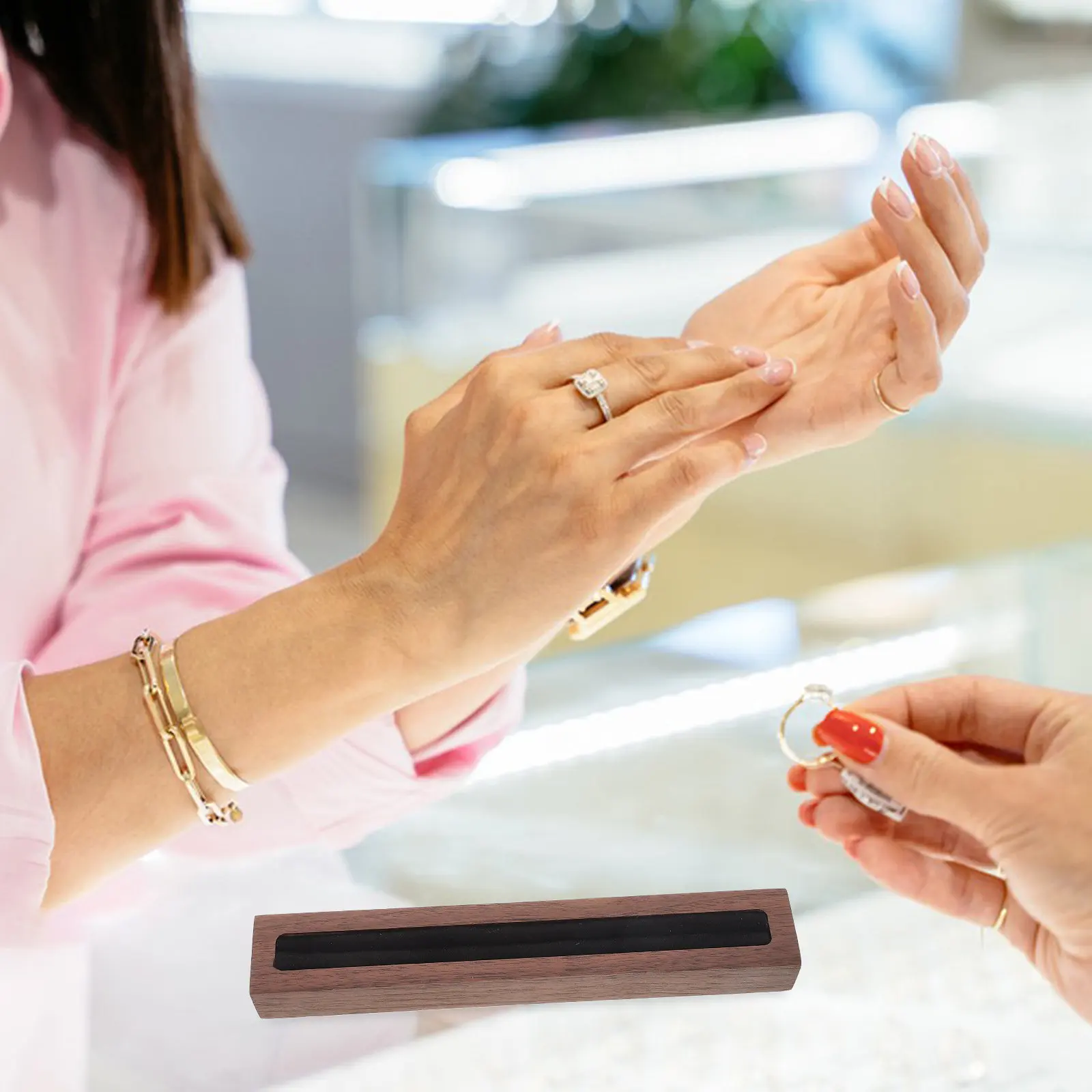 

Подставка для колец из орехового дерева, многофункциональный органайзер для ювелирных изделий, лоток для колец, серег, браслетов, настольный дисплей для хранения