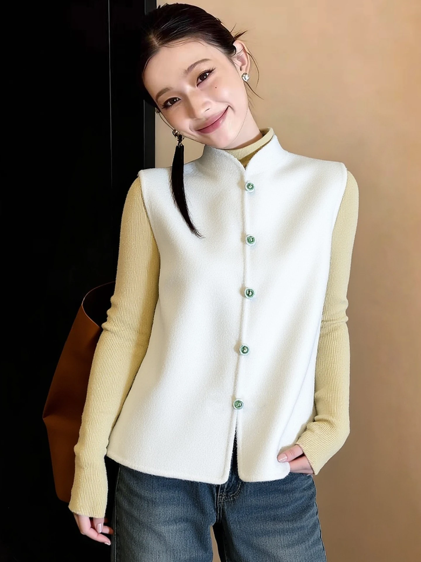 Elegant Stand Collar Sleeveless Vest Soft Traditional Chinese Style Top Ageless Fashion Spring 2026 Versatile Innerwear