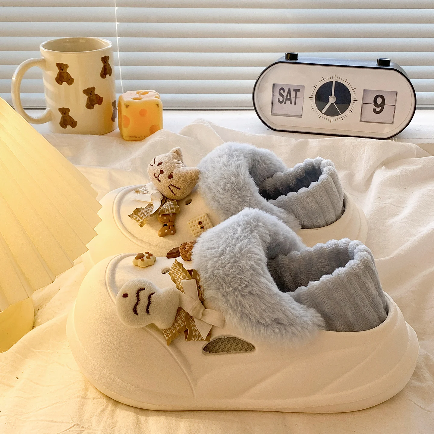 الشتاء المرأة الكلاسيكية الفراء اصطف منصة قباقيب الانزلاق على صنادل أرضية مع سحر الشريحة حذاء للحديقة سيدة قباقيب إسفين البغال #5