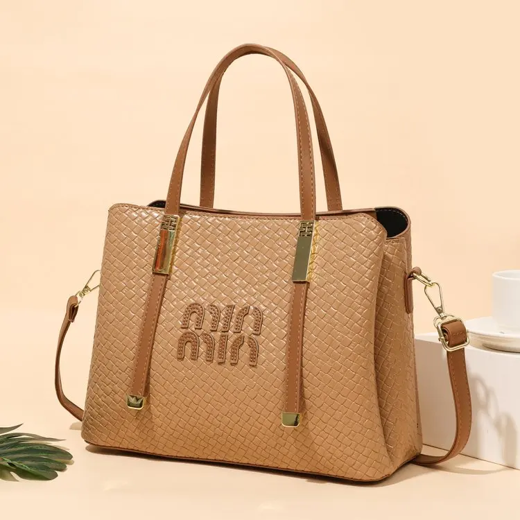 

2025 Niche Retro Shell Bag Italian Textured PU Crossbody Anti-Theft Zipper&Detachable Charm for Yacht Parties&Art Biennale‌