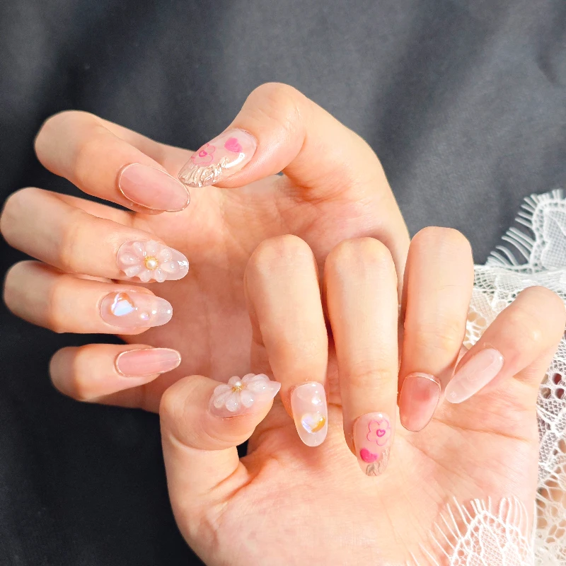 

10PCS Handmade 3D Flower Love Fake Nails Pink Love Girl Wearing Armor Hand Drawn Golden Lines Elliptical Press on Nail Patch