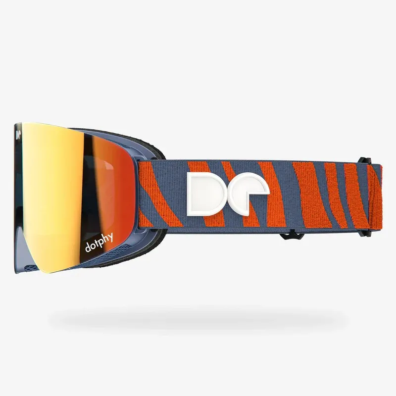 Профессиональные магнитные линзы для катания на лыжах можно быстро сменить копировать со сменными условия освещения в лыжах.