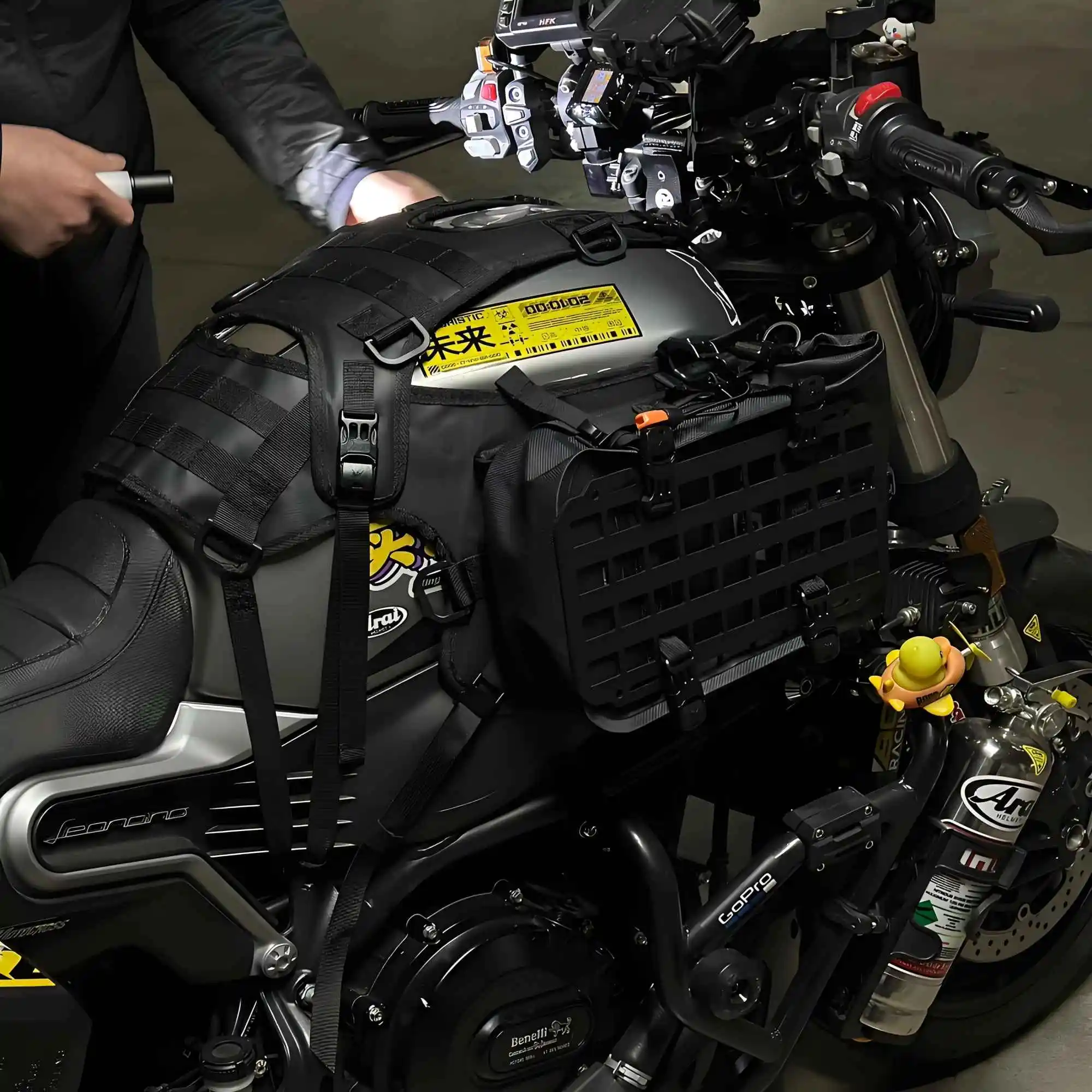

Motorcycle Fuel Tank Vest Set Universal Motorbike Tank Bag Base with Molle Accessories Multi-Purpose Fuel Tank Mounting Base Kit