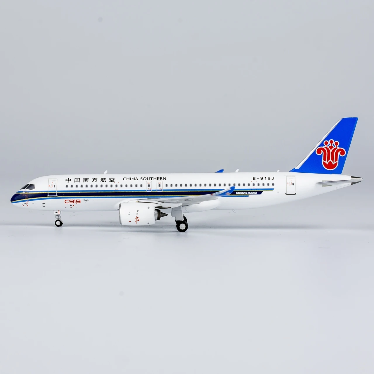 24019 Alloy Collectible Plane Gift NG Model 1:400 China Southern Airlines COMAC C919 Diecast Aircraft Jet Model B-919J