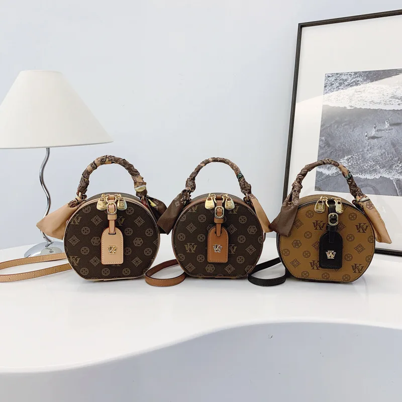 

2025 Round Circle Bag, Fashion Top Handle Purse for Women, Versatile Crossbody Tote, Minimalist Shoulder Bag,