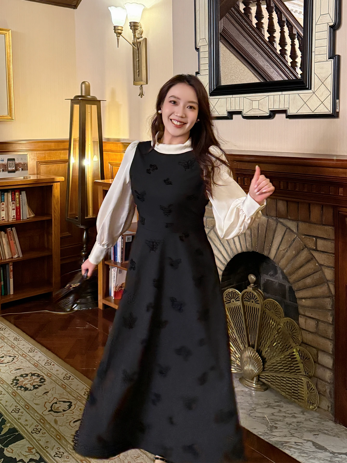 

Утягивающее искусственное платье из двух частей средней длины с застежкой на талии и высокой талией Hepburn Sle Long Sve French Sle из полиэстера...