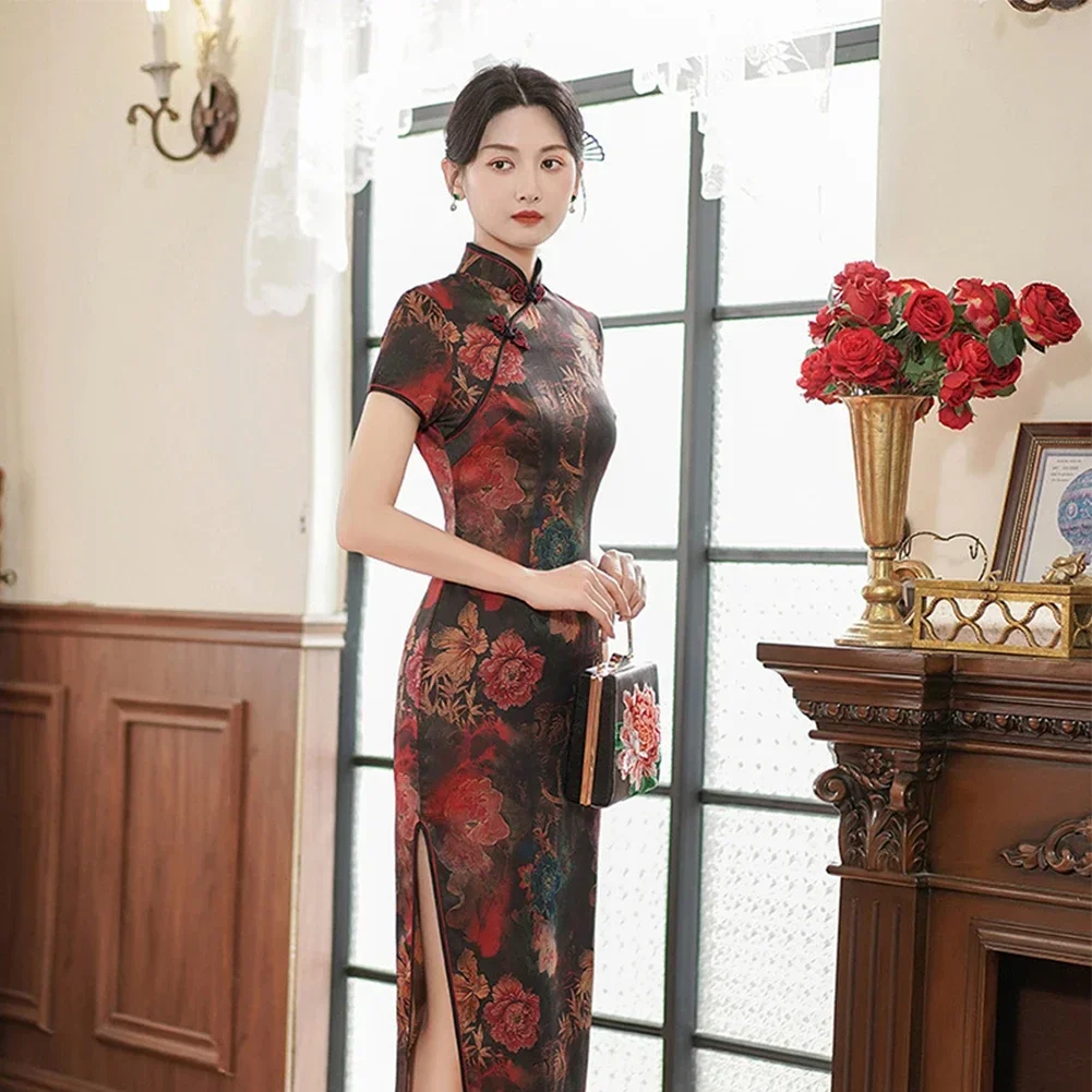 

Party Women Dress Unique V Neck Characteristic Long Qipao Beautiful Breathable Vintage Women Chinese Cheongsam