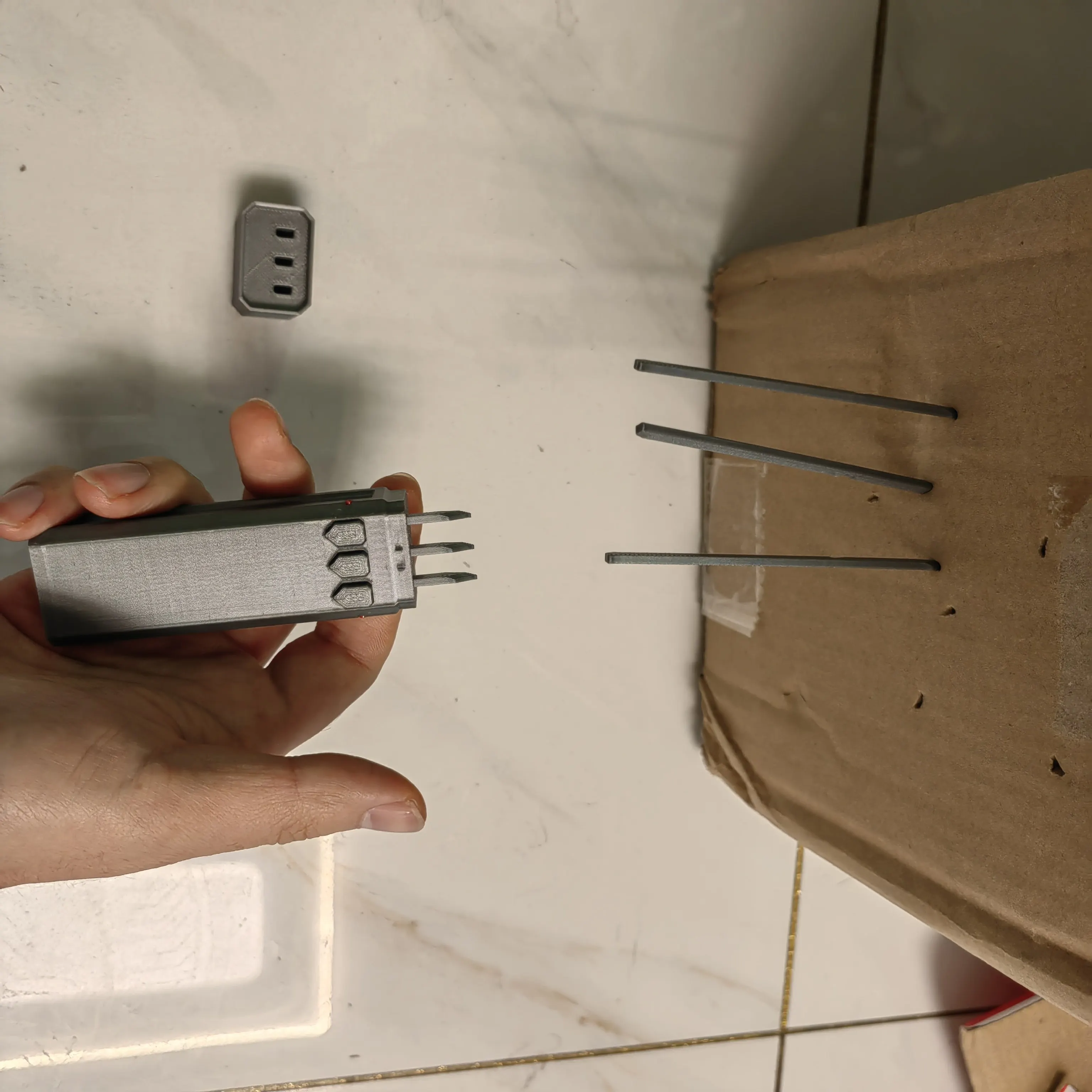 Portable outdoor dart launcher set, comes with customizable sleeves and darts, perfect for outdoor gaming fun