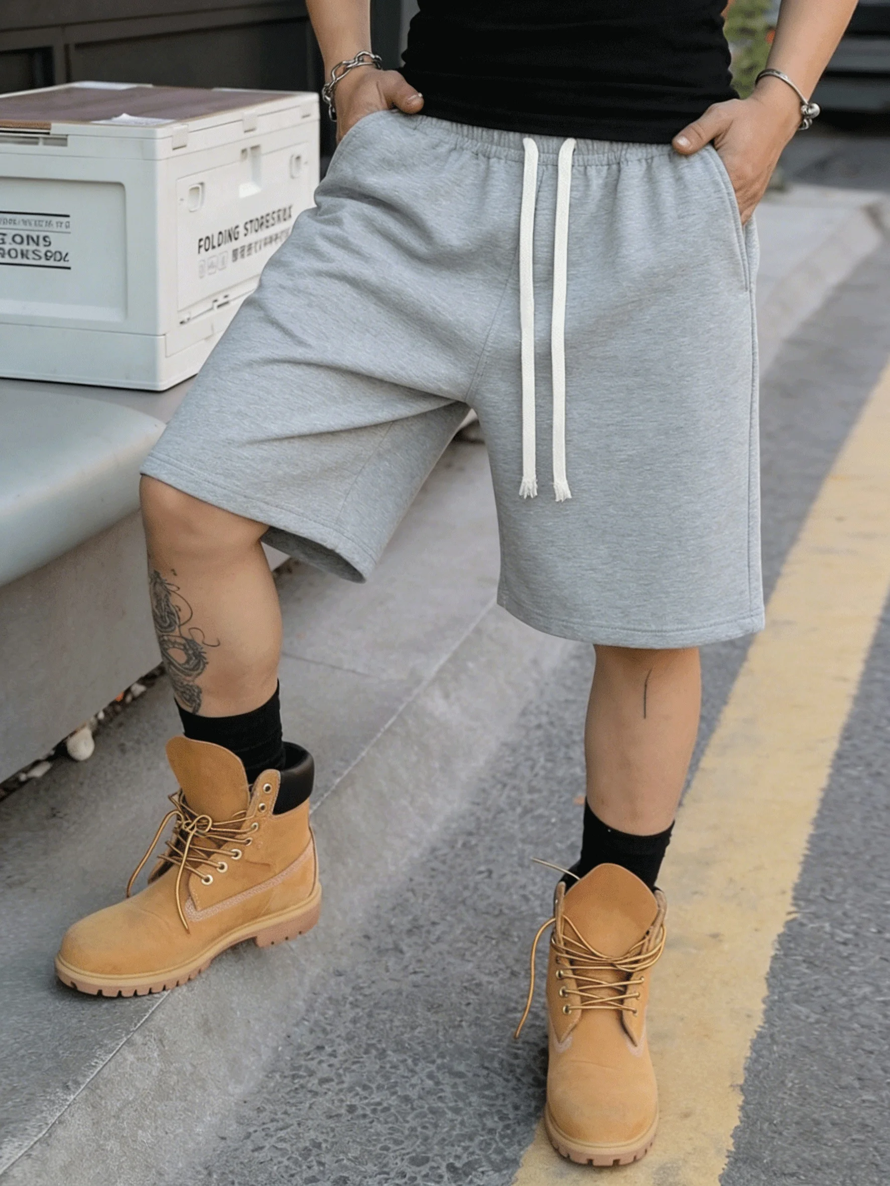 Men's Casual Shorts for Summer Breathable and Skin-friendly Fabric Stylish and Versatile Suitable for Sports and Everyday Wear