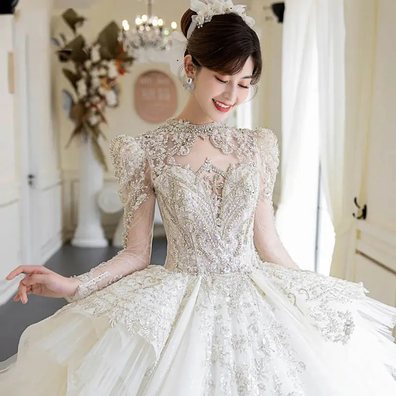 

Main wedding dress main court style 2024 new bridal style retro heavy industry dress small tail