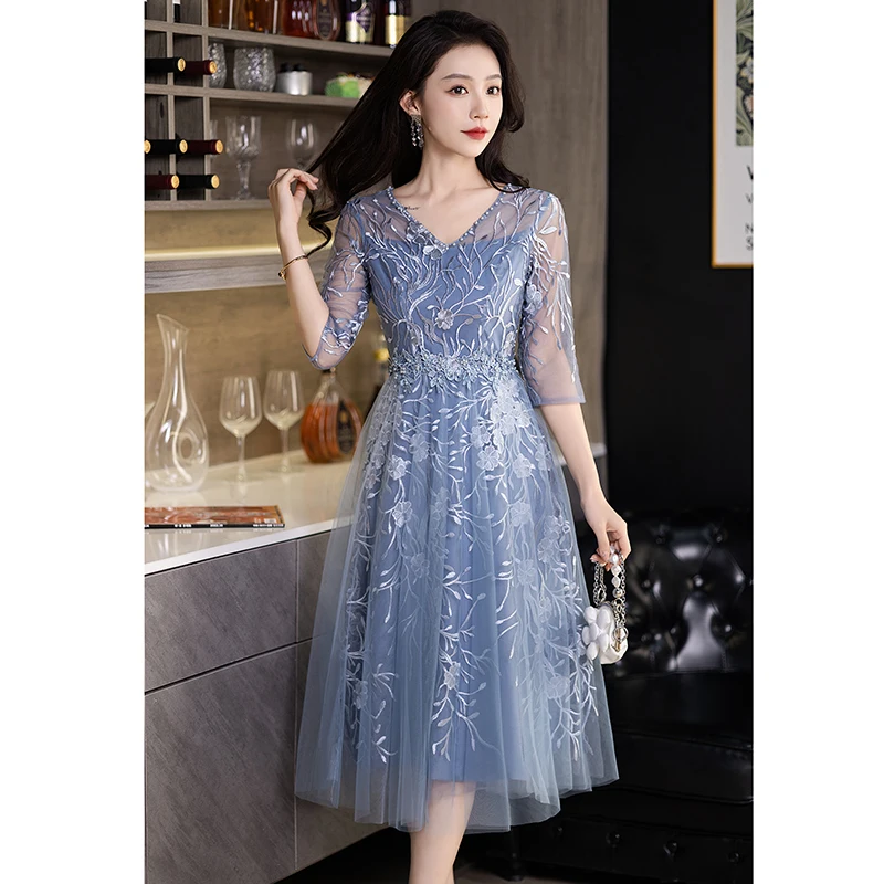 Blue Lace Mother Of The Bride Dresses Elegant V-Neck A-Line Tea-Length Tulle Women Wedding Party Gowns