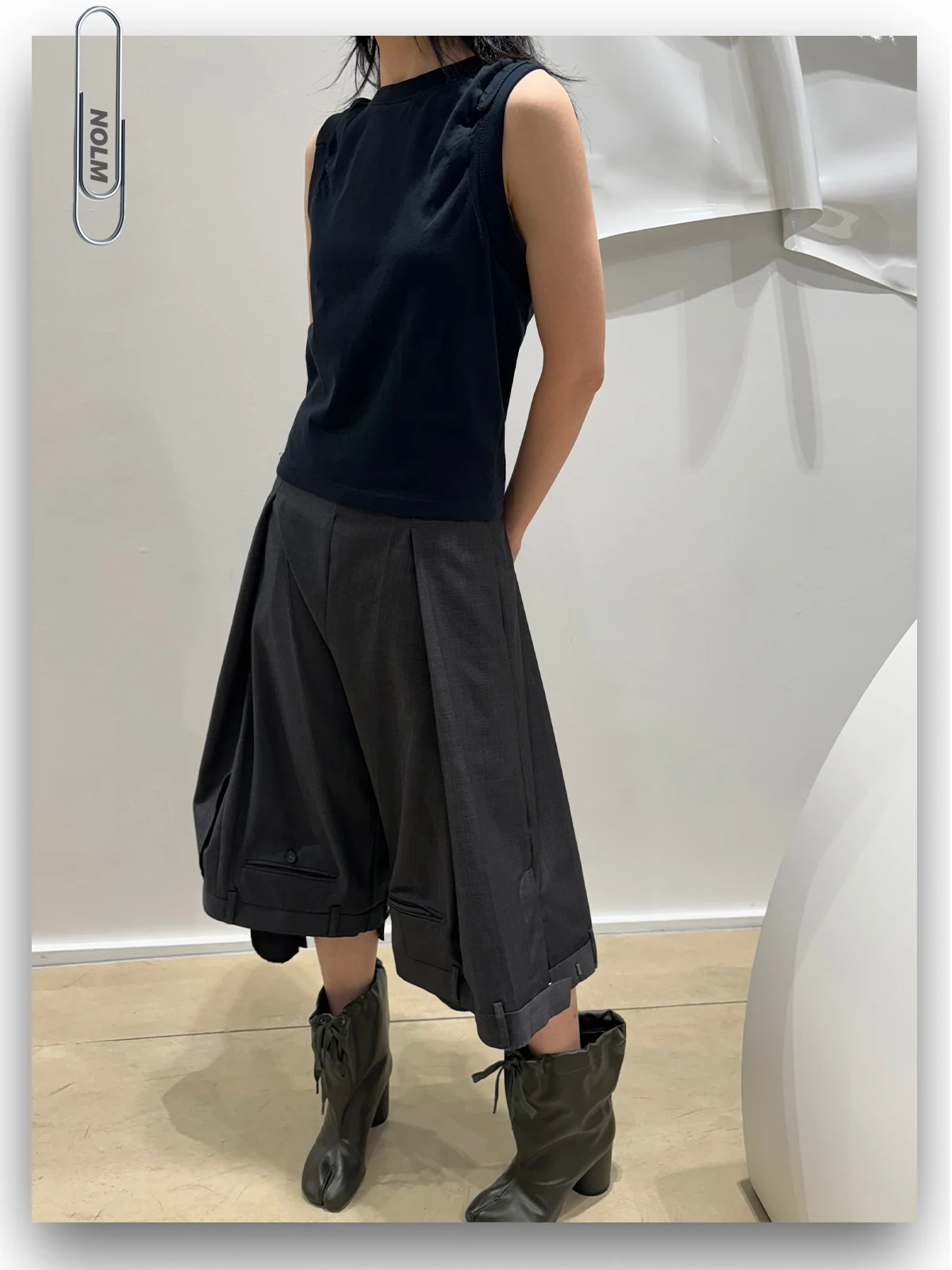 

NOLM Bla Deconstructed Patchwork Svel Vest Top Original Design Cotton 00% Pure Color Summer 2024 Regular Length