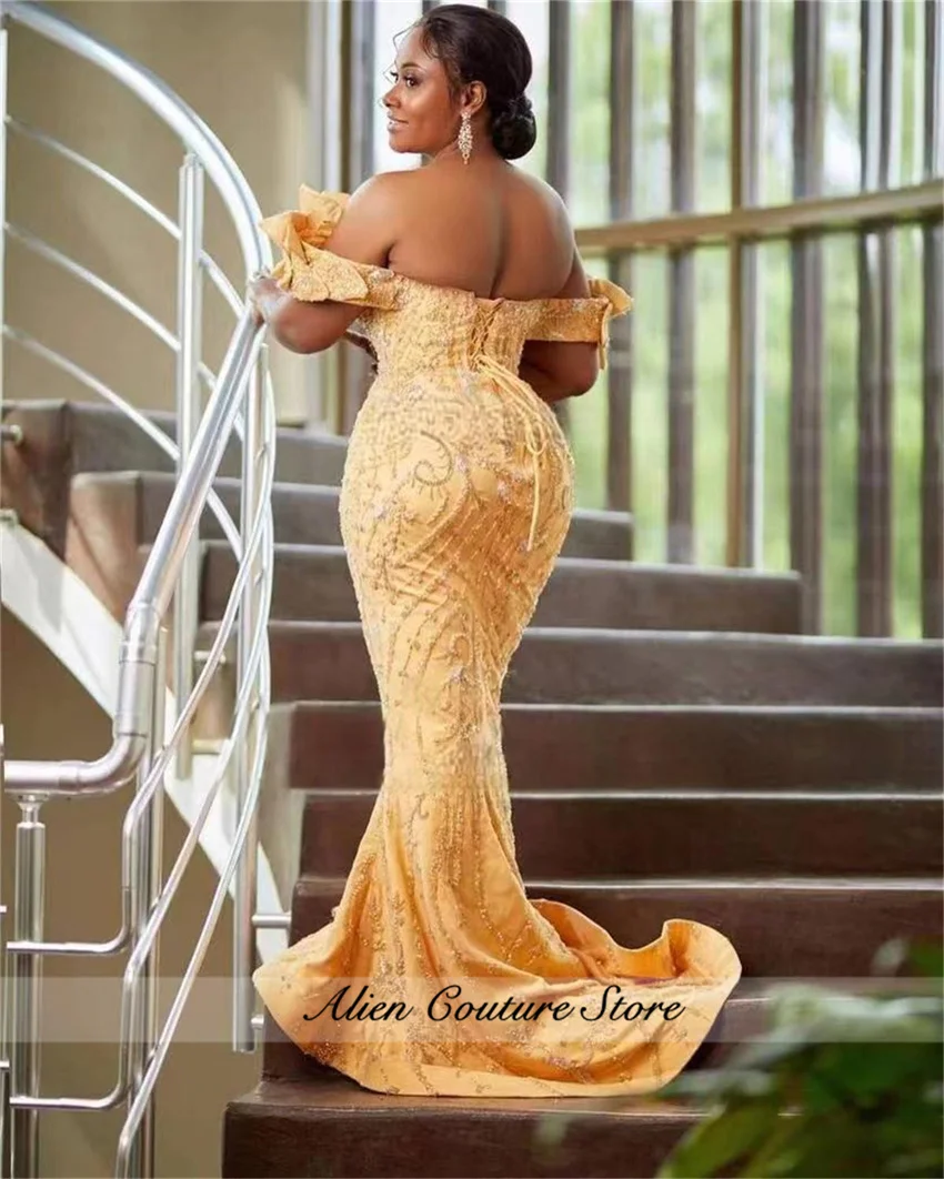 Żółte Złote Sukienki Wieczorowe Syrenka Bez Ramion Aplikacje Koraliki Kryształy Sukienka na Bal dla Afrykańskich Kobiet Sznurowane Szyte na Miarę