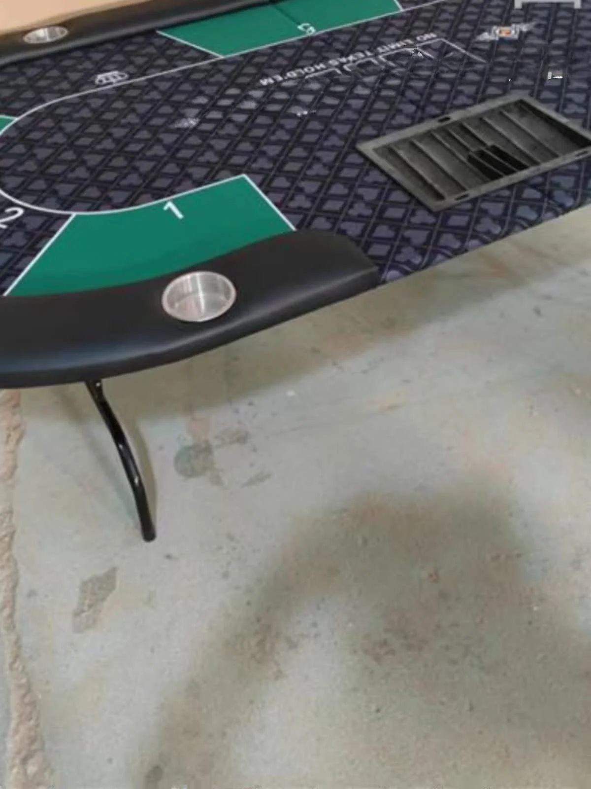 Poker chips table for 10, table legs foldable