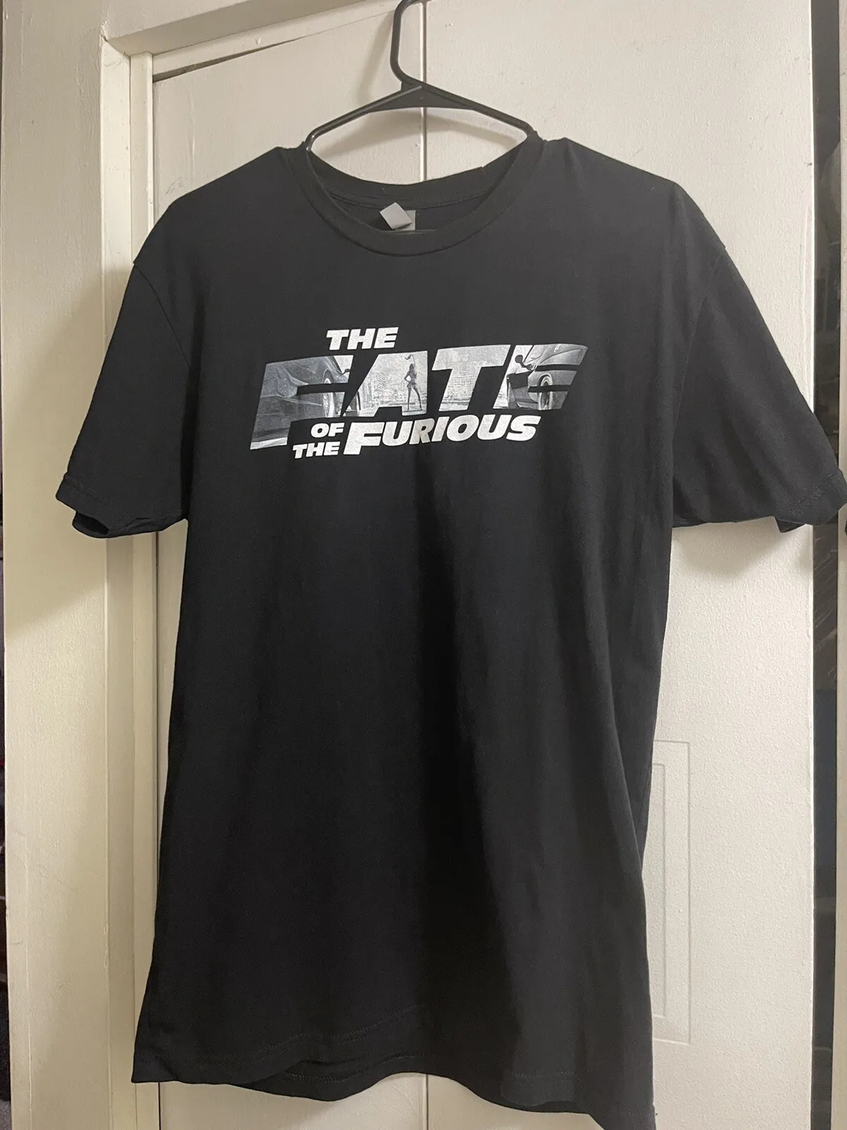 مصير الفيلم الغاضب الترويجي تي شيرت حجم M 2017