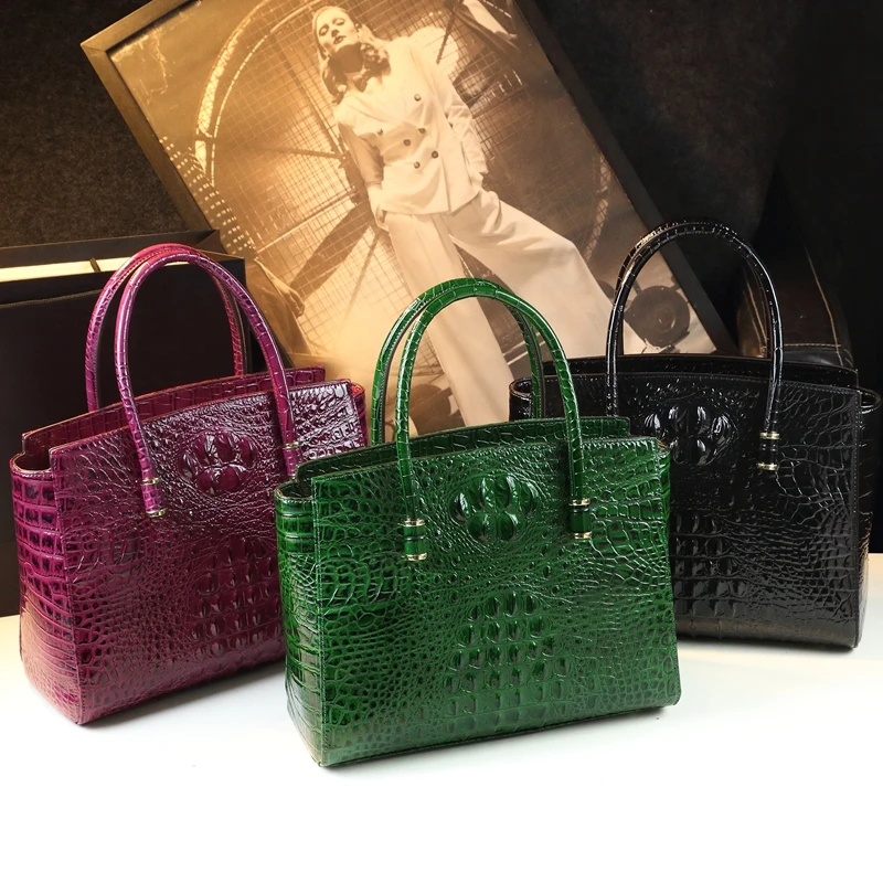 Crocodile pattern women\'s bag 2024 new fashionable and high-end handbag for middle-aged women