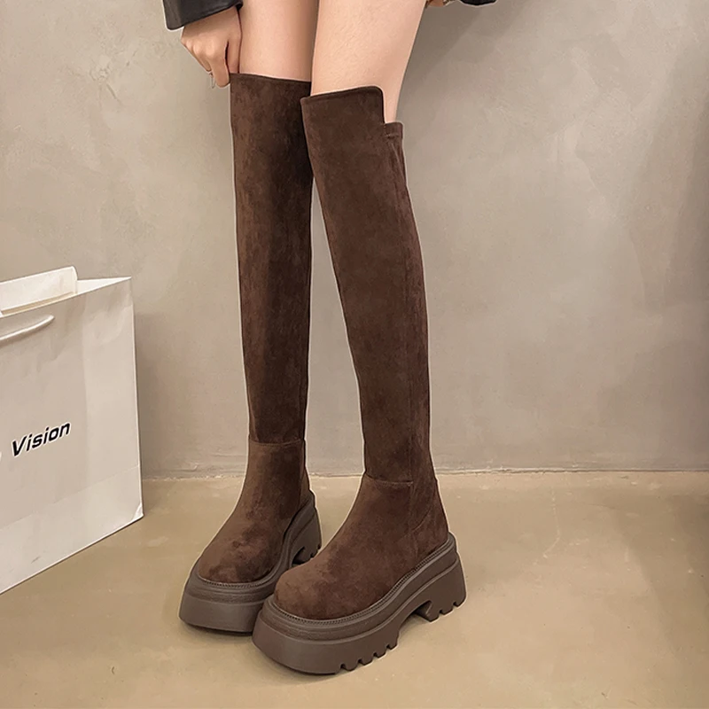 المرأة أحذية عالية الشقق منصة أحذية مصممين موضة فستان من جلد الغزال الشتاء بوتاس 2025 الاتجاه الجديد عادية الدافئة Mujer تشيلسي الأحذية