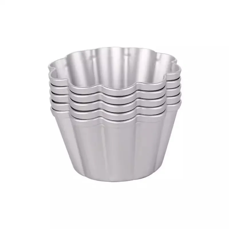 

Small cupcake molds, household oven, mini bread pudding roaster