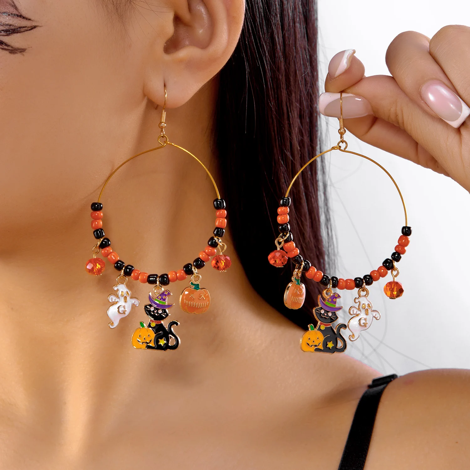 Design Sense Halloween-Kürbis-Katzen-Ohrringe für Frauen, übertriebene Reisperlen, großer Kreis, Creolen, festlicher Party-Schmuck – Detail 2