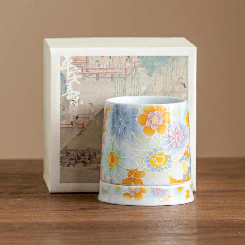 Chinese Porcelain Rotating Tea Cup – Hand-Painted “Ten Thousand Flowers” Design, Vintage Glaze for Tea Ceremony & Gift