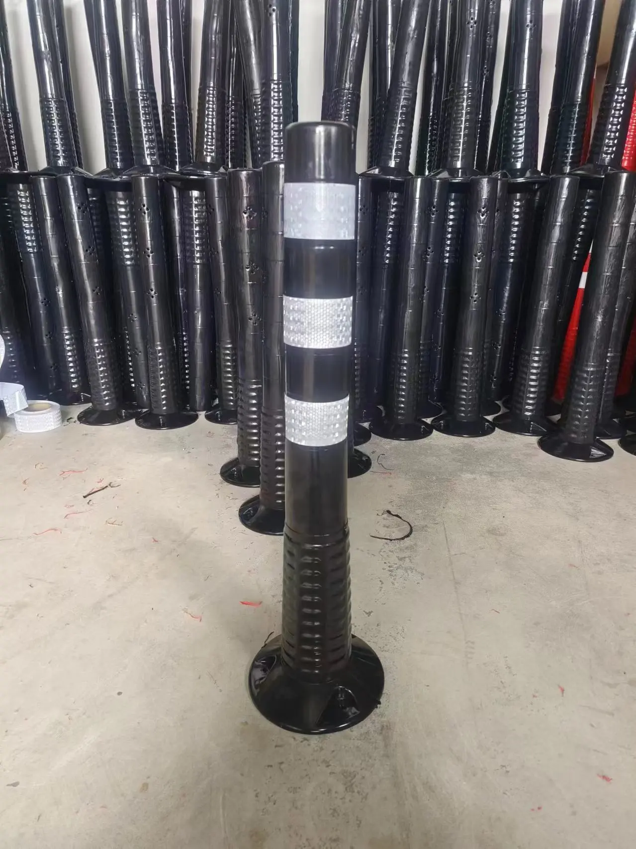 Warning Barricade Cone Reflective Column Anti-collision  Column Elastic Column Isolation Pile Guardrail Traffic Facilities