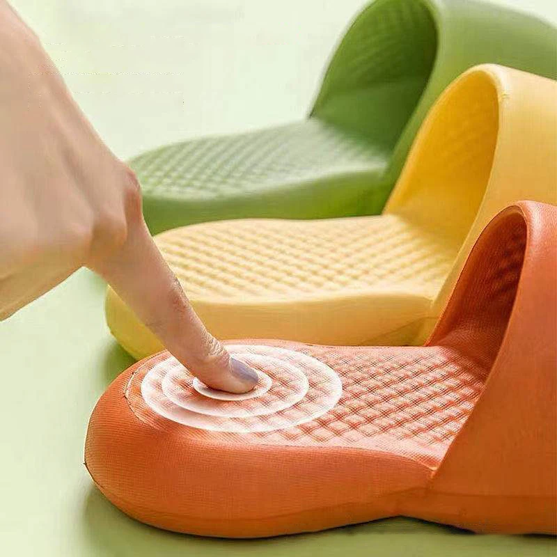 2022 New Men Fashion Slippers Indoor Household Summer Beach Ourdoor Slides Ladies Slipers Platform Mules Shoes Woman Flats