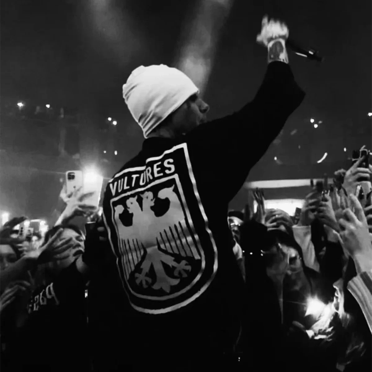 Yao Fashion KANYE WEST DONDA Graphics Long Sleeve 100% Cotton Men Clothing Streetwear HipHop Fashion 1:1 High Quality T Shirt