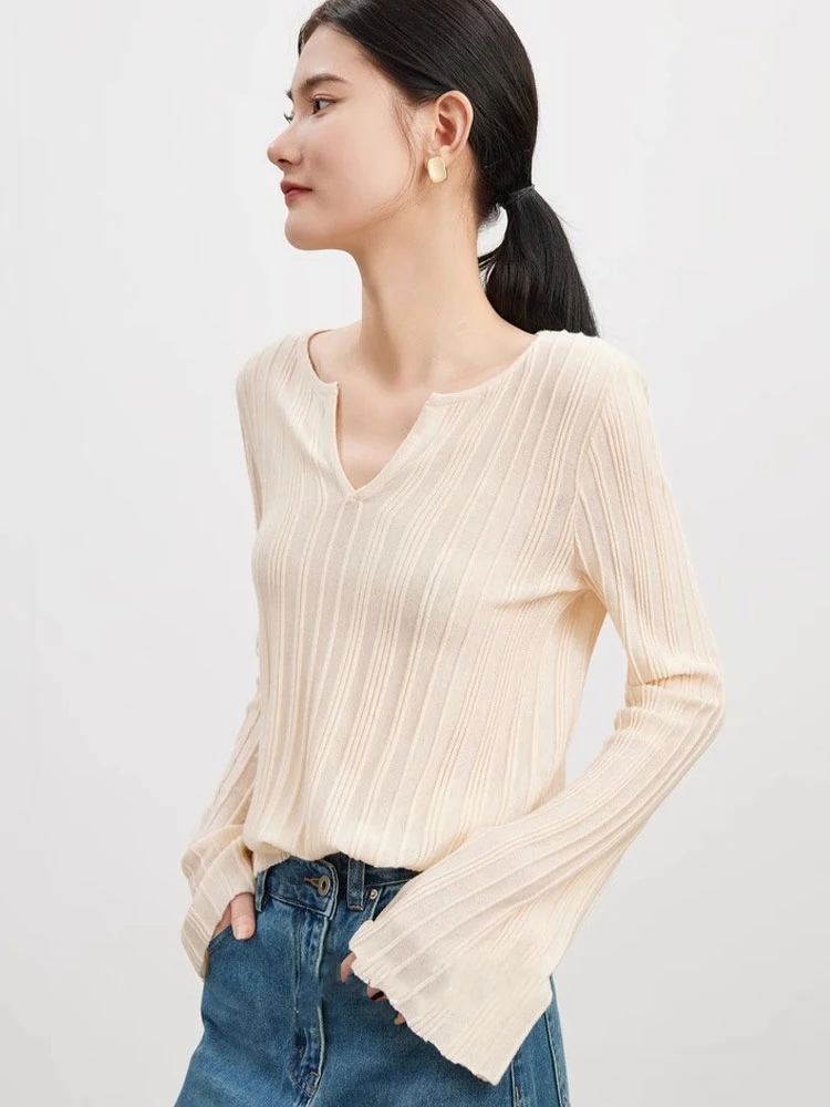 

Laid-back Style Knitted Long Sleeve V-neck Base Shirt Casual Loose Slimming Women's Top Fashionable Exposing Clavicle